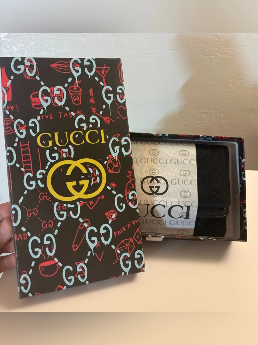 Gucci Black Canvas Bi-Fold Wallet with Logo Band - nwot in box w/wrap paper - Picture 10 of 13